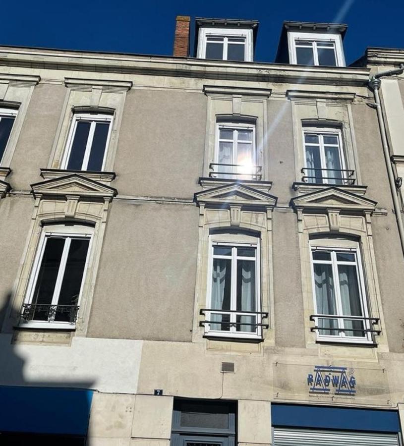 Apartamento Demeure Rossini Cholet Centre Exterior foto
